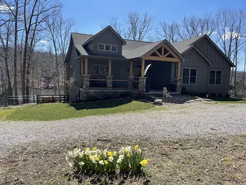 148 N Deer Lake Path, Sadieville, KY 40370