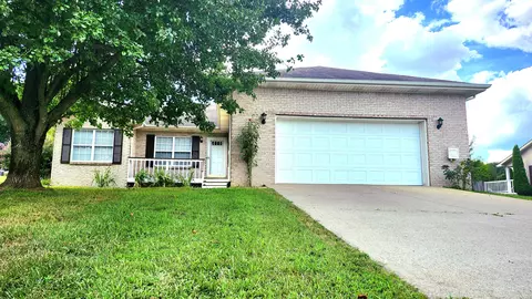 83 Harts Pl Dr, Somerset, KY 42501