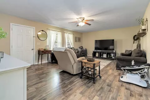 216 Carnation Dr, Corbin, KY 40701 photo 6