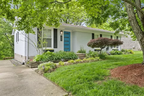 3888 Grassy Creek Dr, Lexington, KY 40514