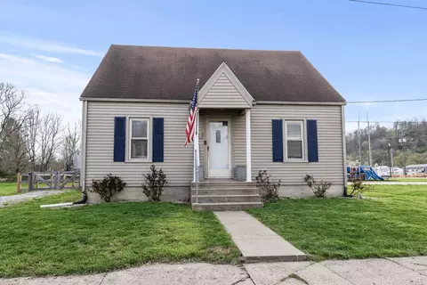 72 Simmons St, Worthville, KY 41098
