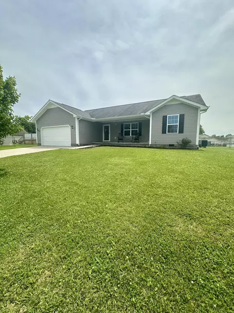 41 Logan Ln, London, KY 40744