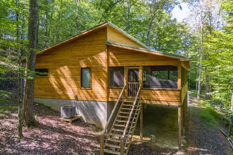 3786 Shoemaker Rdg, Beattyville, KY 41311