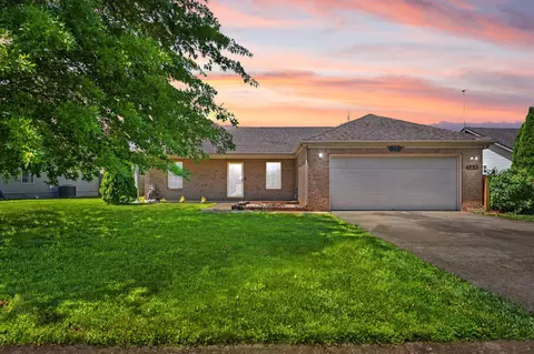 105 Mcpeek Pl, Nicholasville, KY 40356