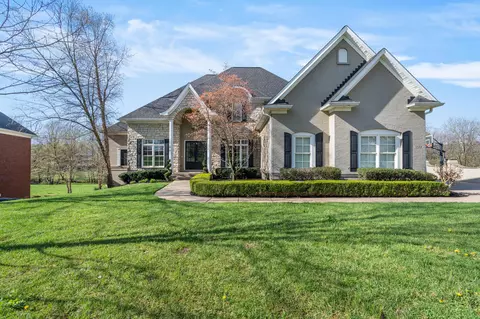 3502 Hedgewick Pl, Louisville, KY 40245