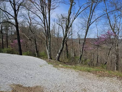 763 Dixie Bend Rd, Burnside, KY 42519 photo 1