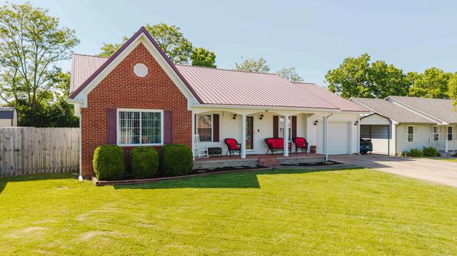 205 Beaumont Pl, Winchester, KY 40391