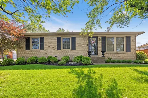 13 Shelley Dr, Winchester, KY 40391