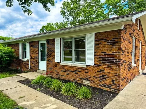222 Lynn Dr, Lawrenceburg, KY 40342