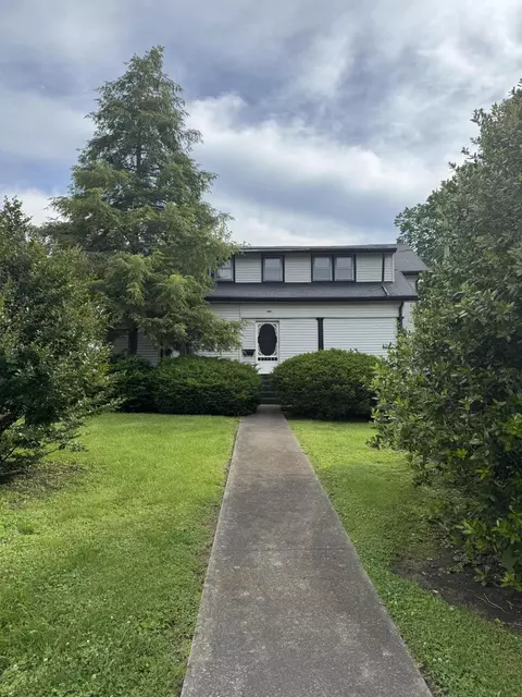 523 North St, Richmond, KY 40475