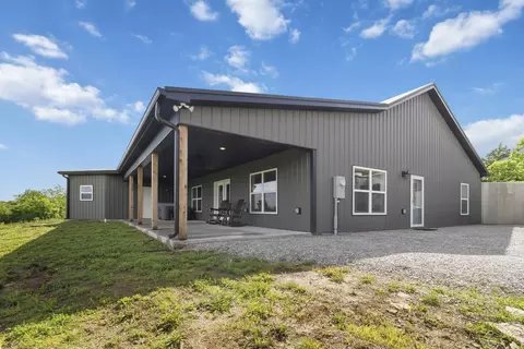 160 Claylick Church Rd, Salvisa, KY 40372