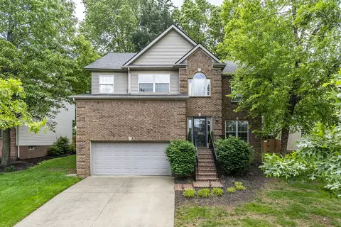 2289 Sunningdale Dr, Lexington, KY 40509
