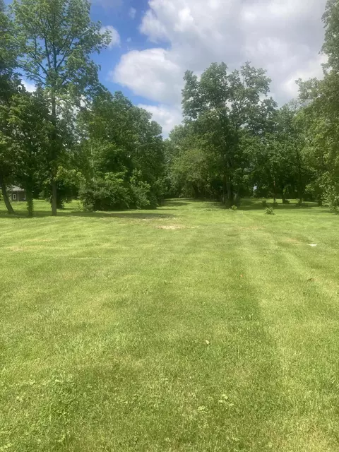 312 S Main St, Lawrenceburg, KY 40342