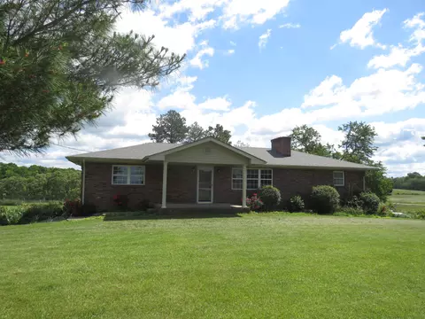 498 Winding Blade Rd, East Bernstadt, KY 40729