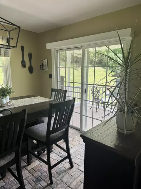 93 Collier Ave, Jackson, KY 41339 photo 8