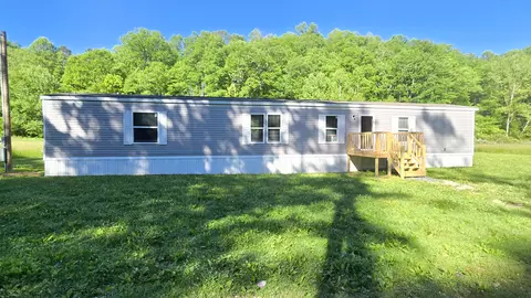 2499 Sacker Rd, Manchester, KY 40962