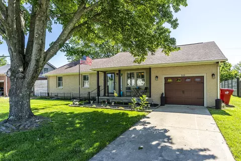 315 Courchelle Dr, Nicholasville, KY 40356