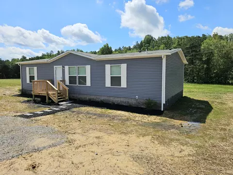 Exterior - 4014 N 830 Hwy, Gray, KY 40734 photo 3 of 3