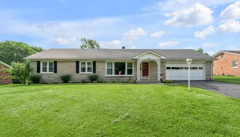 900 Shoshoni Trl, Georgetown, KY 40324