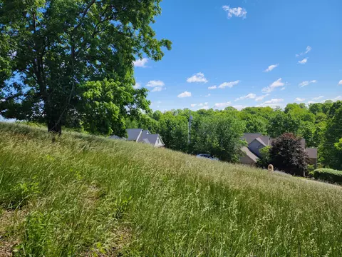 205 Mallard Point Ct, Georgetown, KY 40324