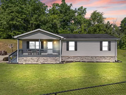 12044 Hwy 28, Gays Creek, KY 41745