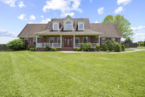164 River Run Dr, Lancaster, KY 40444