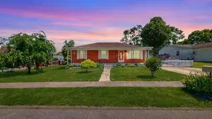 237 Chrisman Ln, Nicholasville, KY 40356