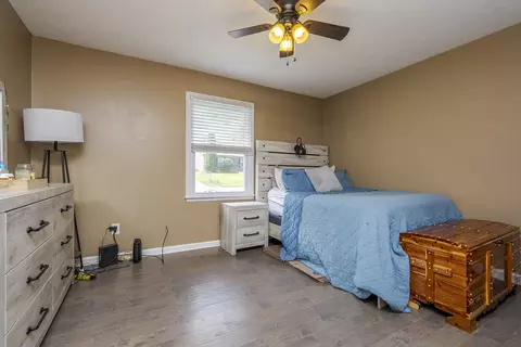 Bedroom - 113 Jonathan Dr, Richmond, KY 40475 photo 1 of 5