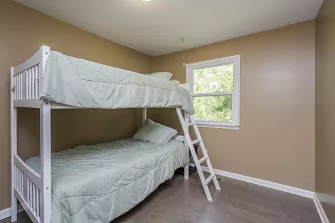 Bedroom - 113 Jonathan Dr, Richmond, KY 40475 photo 2 of 5