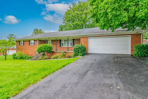 407 Clintonville Rd, Paris, KY 40361