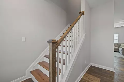 Entry Way - 108 Sun Drop Ln, Georgetown, KY 40324 photo 6 of 7
