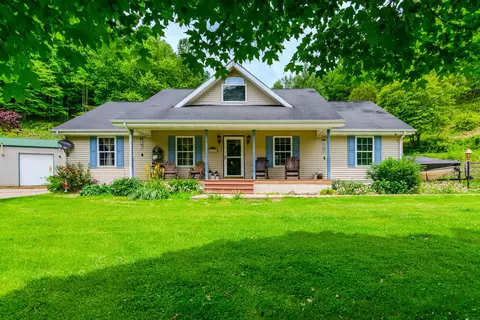 1173 Gun Creek Rd, Salyersville, KY 41465