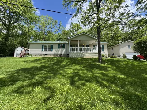 1500 Kendall Ln, Flemingsburg, KY 41041
