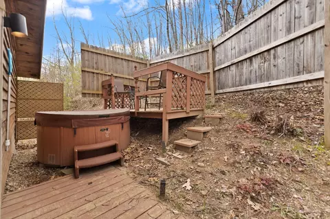 49 Debbie Ln, Slade, KY 40376 photo 5
