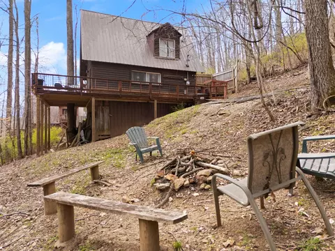 49 Debbie Ln, Slade, KY 40376 photo 6