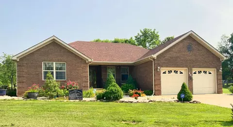 291 Waco Heights Dr, Waco, KY 40385