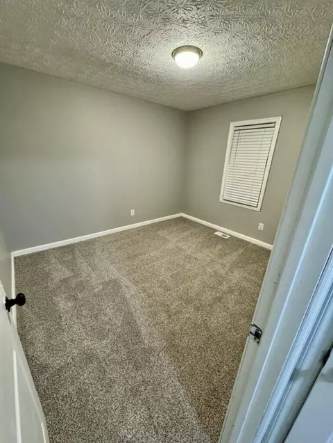 325 Webb Hollow Rd, Van Lear, KY 41265 photo 9