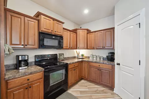 112 Woods Point Cir, Georgetown, KY 40324 photo 18