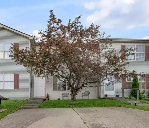 107 May Ct, Nicholasville, KY 40356