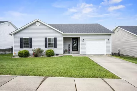 648 Walnut Creek Dr, Berea, KY 40403