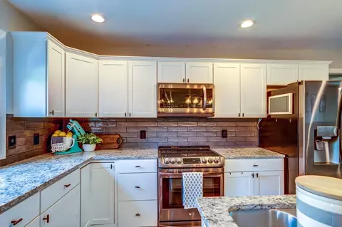 475 Flint Rd, Waco, KY 40385 photo 13