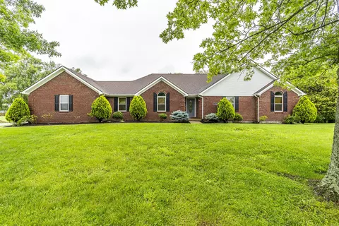1324 Travis Dr, Richmond, KY 40475