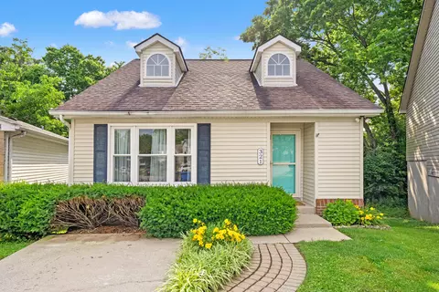321 Chase Pl, Lexington, KY 40503