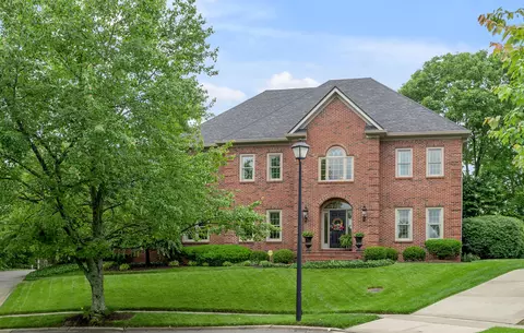 2200 Mansfield Pl, Lexington, KY 40515