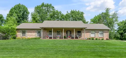 160 Eastland Dr, Paris, KY 40361