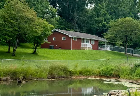 1554 Ky 2227 # A, Somerset, KY 42503