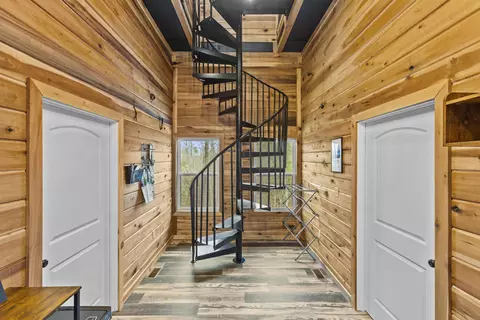 52 W Spencer Rd, Campton, KY 41301 photo 2