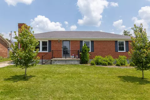113 Oakwood Dr, Nicholasville, KY 40356
