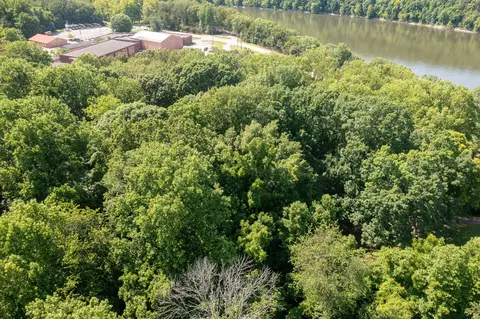 376 E A B E French Ave, Burnside, KY 41519 photo 7