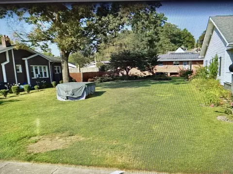 102 S Poplar Ave, Corbin, KY 40701